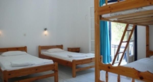 Purple Pig Stars Camping & Bungalows Milopotas Cameră foto